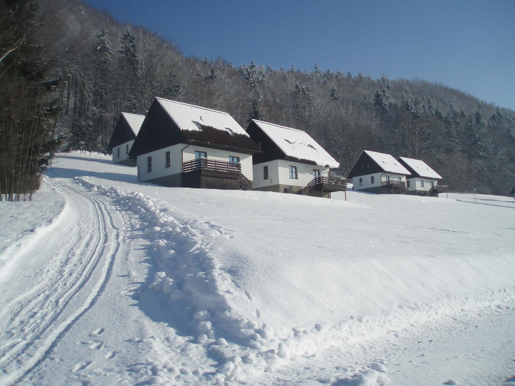 Green Valley Park Villa Starkov  Exterior photo