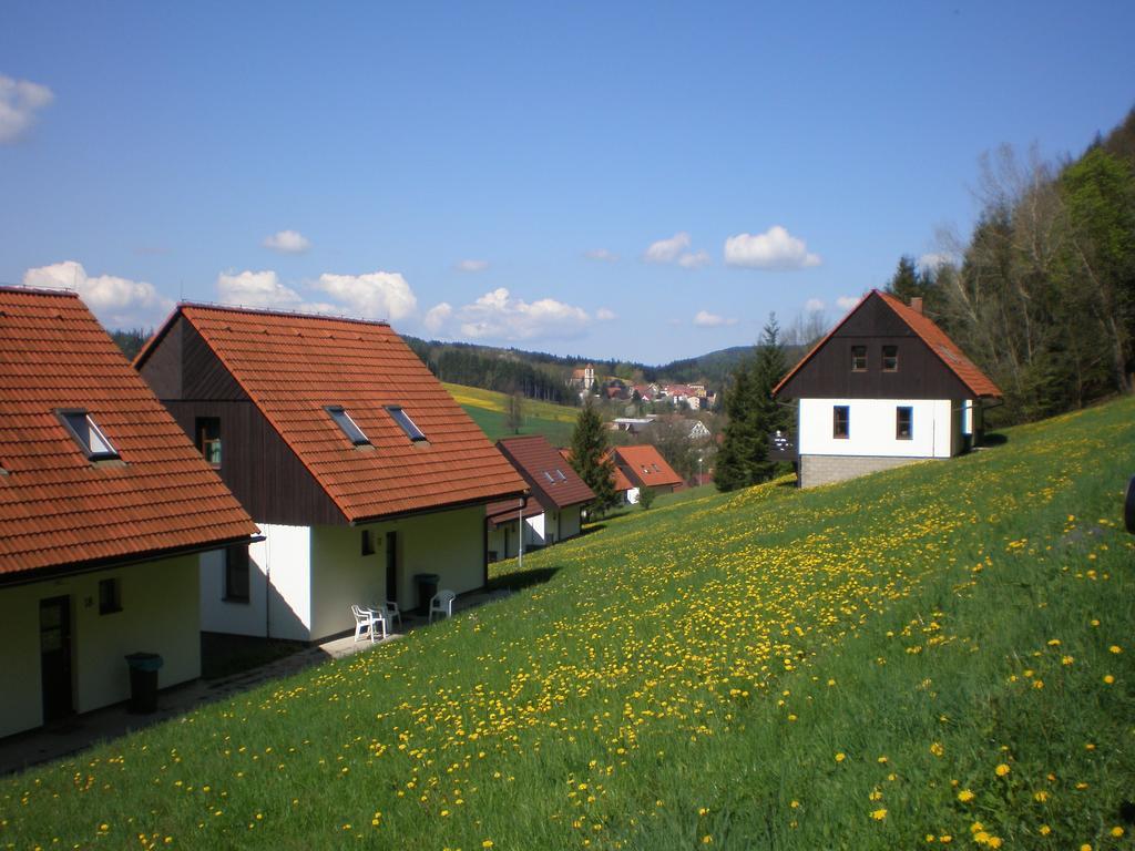 Green Valley Park Villa Starkov  Exterior photo